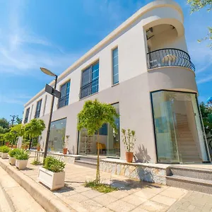 Hotel Nebo Ksamil