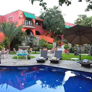 https://boutique-casa-bella.cabosanlucashotelsmexico.com